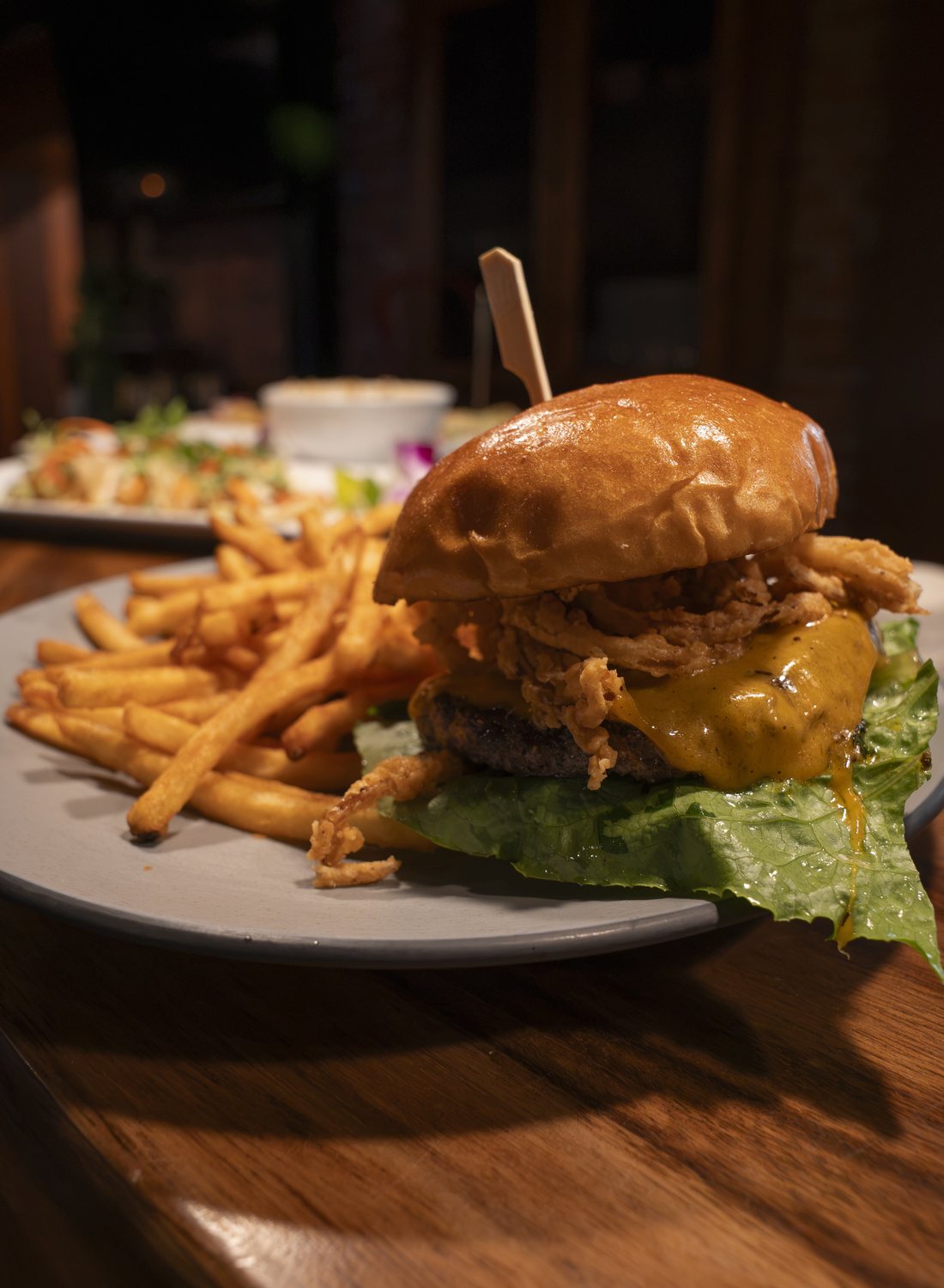 The Lounge Burger
