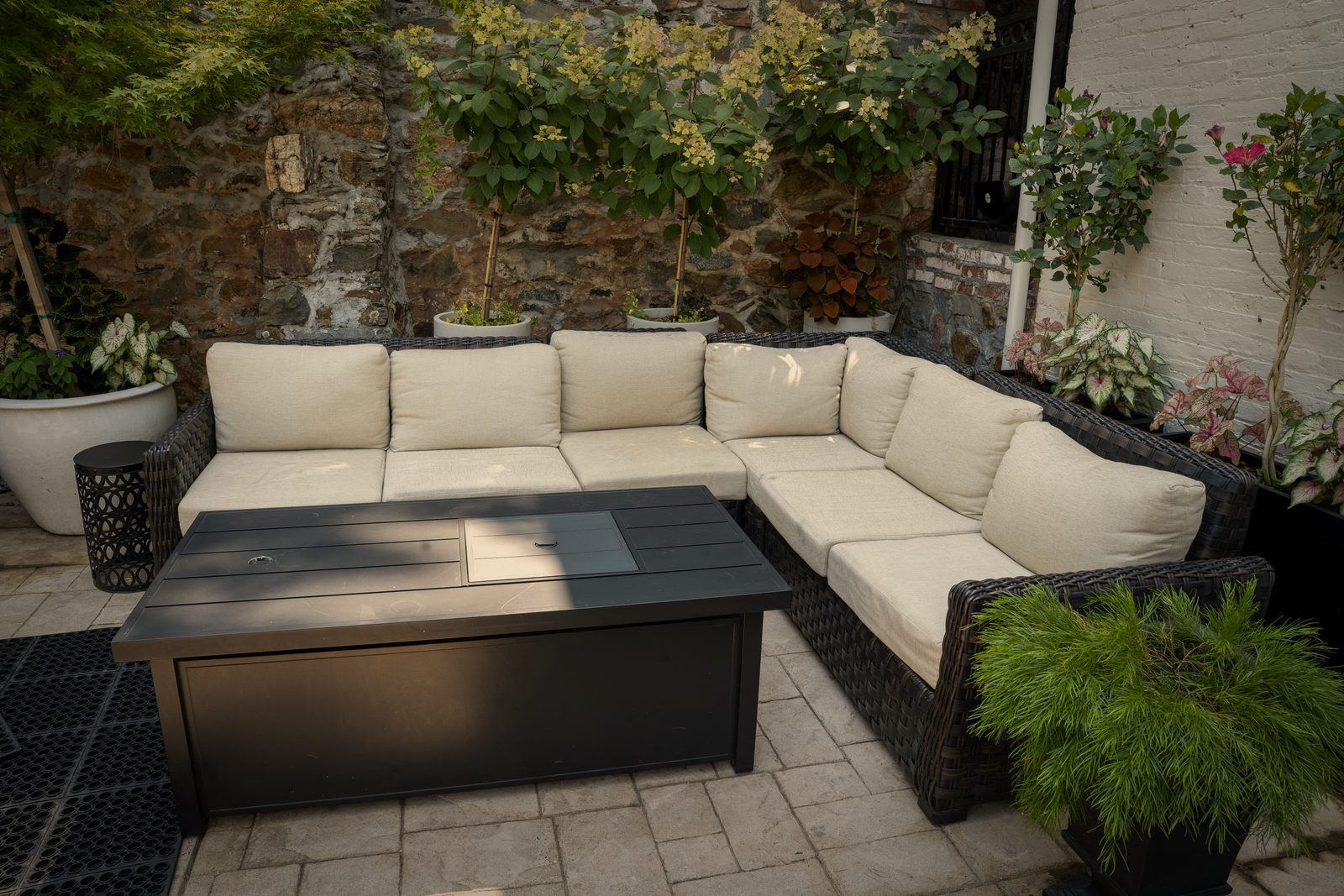 Courtyard lounge seating